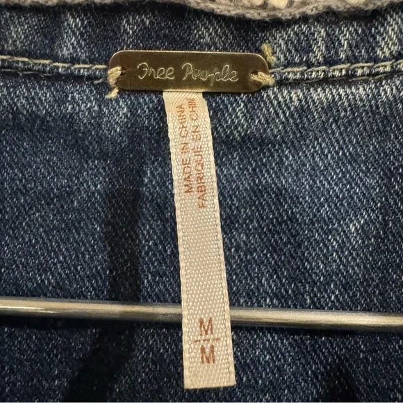 Free People Denim Knit Sleeve Hooded Jacket Boho Hybrid Size M - Picture 4 of 6